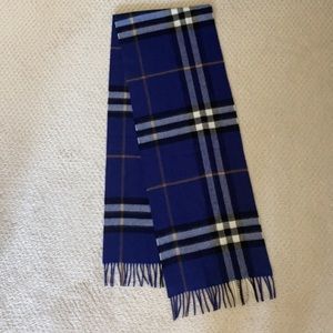 Burberry 100% Cashmere Scarf